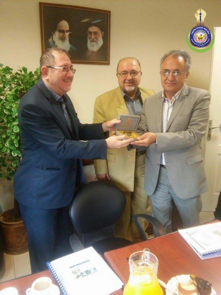 زيارة وفد مركز كربلاء للدراسات والبحوث الى جامعة الشهيد بهشتي في طهران